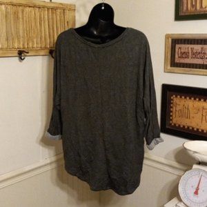 💎4 for$15💎 6oz (95) Tresics cuffed sleeve blouse